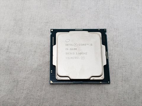 Core i5-9400 バルク (2.90GHz/ターボブースト時4.10GHz/6-core 6-thread/Total Cache 9MB/TDP65W/UHD Graphics 630) 各サイトで併売につき売切れのさいはご容赦願います。