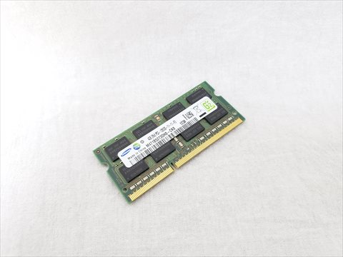 204Pin 1600(PC3-12800) 4GB DDR3 S.O.DIMM 各サイトで併売につき売切れのさいはご容赦願います。