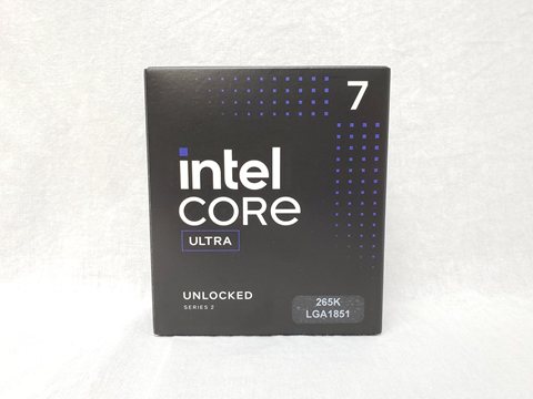 Core Ultra 7 265K BOX (3.9(5.4)/3.3(4.6)GHz/20(8+12)コア 20スレッド/スマートキャッシュ(L3)30MB/トータルL2キャッシュ36MB) 各サイトで併売につき売切れのさいはご容赦願います。