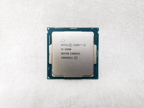Core i5-9500 バルク (3.00GHz/ターボブースト時4.40GHz/6-core 6-thread/Total Cache 9MB/TDP65W) 各サイトで併売につき売切れのさいはご容赦願います。