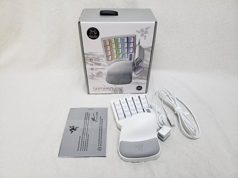 Tartarus Pro RZ07-03110200-R3M1 [Mercury White] 各サイトで併売につき売切れのさいはご容赦願います。