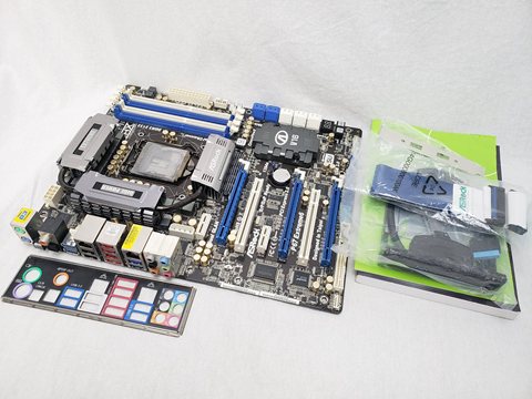 B3 P67 Extreme6 各サイトで併売につき売切れのさいはご容赦願います。