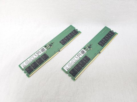 PC5-38400(DDR5 4800) 16GB x2 /バルク 各サイトで併売につき売切れのさいはご容赦願います。