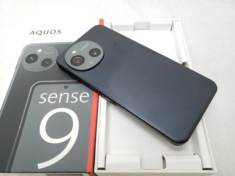 AQUOS sense9 (8GB/256GB) ブラック /SH-M29 【国内版 SIMFREE】 各サイトで併売につき売切れのさいはご容赦願います。