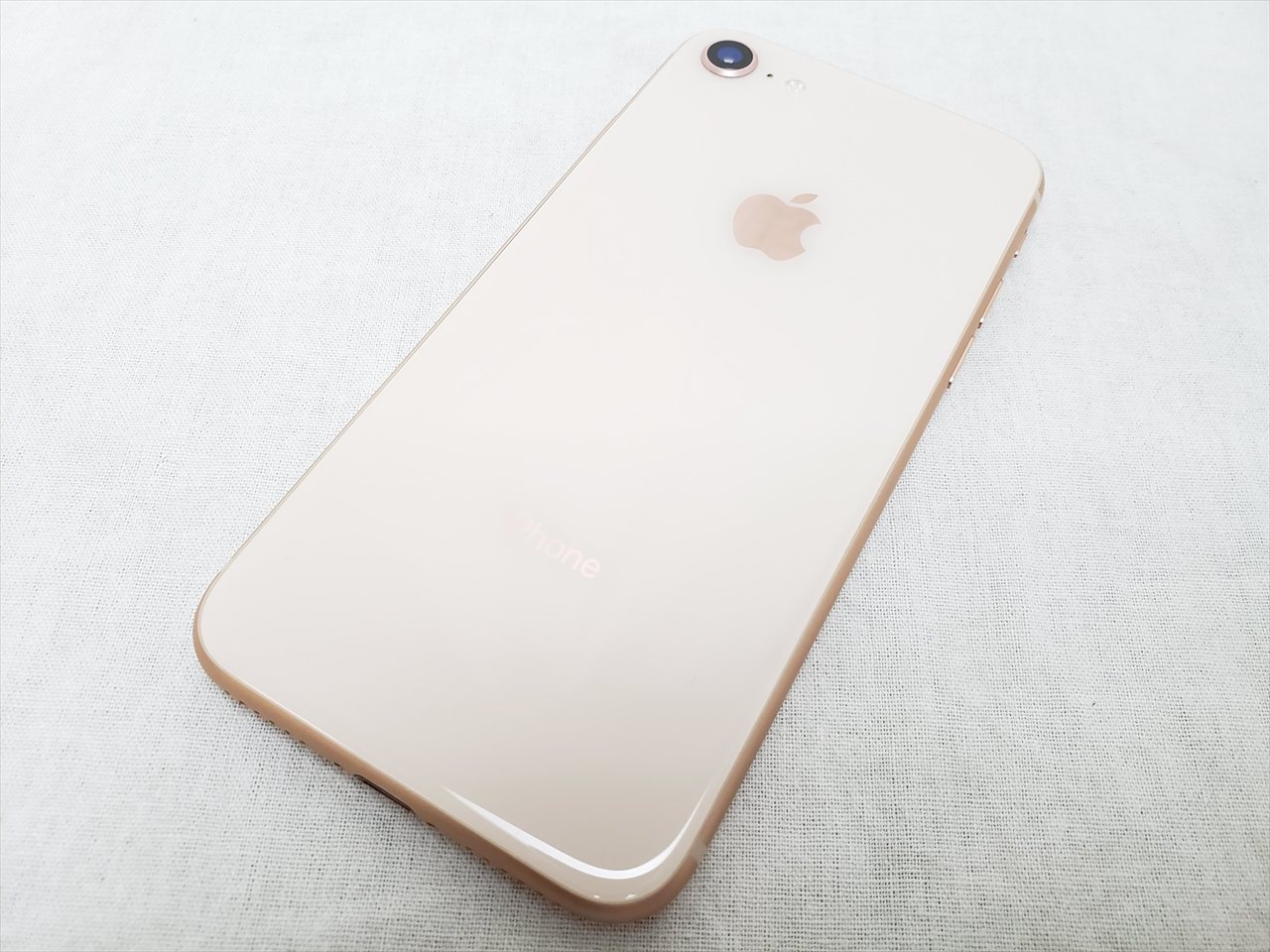 64GB Apple iPhone8 iPhone MQ7A2J⁄A ゴールド au 0 1円 初期化済み