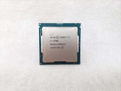 Core i7-9700 バルク (3.00GHz/ターボブースト時4.70GHz/8-core 8-thread/Total Cache 12MB/TDP65W/UHD Graphics 630) 各サイトで併売につき売切れのさいはご容赦願います。