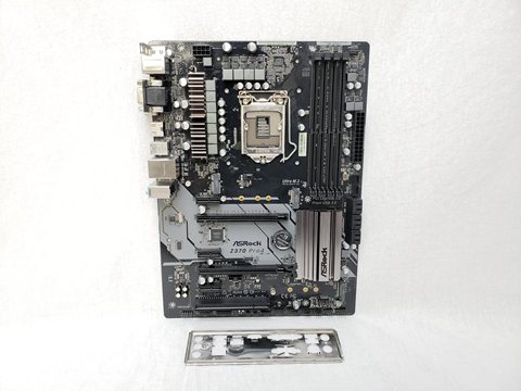 Z370 Pro4 各サイトで併売につき売切れのさいはご容赦願います。