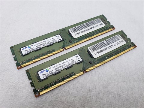 PC3-8500(DDR3 1066) 2GB x2 /バルク 各サイトで併売につき売切れのさいはご容赦願います。