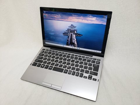 VAIO Pro PA （m3-8100Y/12.5/8GB/SSD128GB/W11） /VJPA11C11N [9550]各サイトで併売につき売切れのさいはご容赦願います。