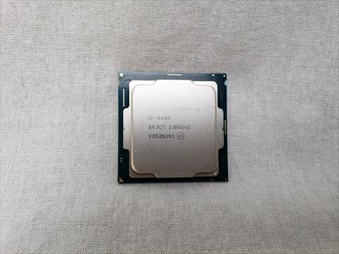 Core i5-8400 バルク (2.80GHz/ターボブースト時4.00GHz/6-core 6-thread/Total Cache 9MB/TDP65W/UHD Graphics 630) 各サイトで併売につき売切れのさいはご容赦願います。