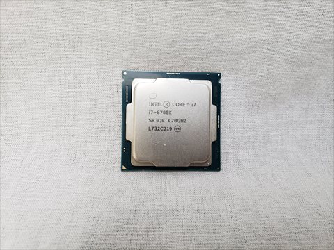 Core i7-8700K バルク (3.70GHz/ターボブースト時4.70GHz/6-core 12-thread/Total Cache 12MB/TDP95W/UHD Graphics630) 各サイトで併売につき売切れのさいはご容赦願います。