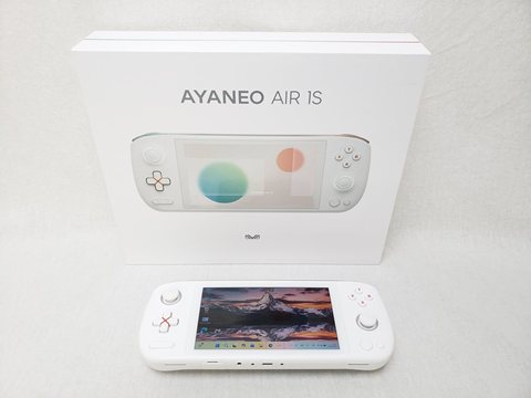 AYANEO AIR 1S （Ryzen7-8840U/5.5/32GB/2TB） オーロラホワイト 2024 各サイトで併売につき売切れのさいはご容赦願います。