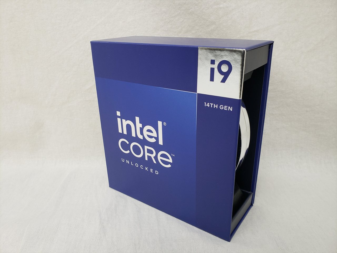 Core i9-14900K BOX 3.2(5.6)/2.4(4.4)GHz/24(8+16)コア 32スレッド/TB