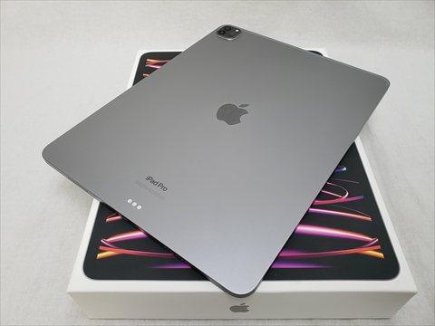 iPad Pro 12.9インチ 第6世代 Wi-Fi 128GB スペースグレイ  /MNXP3J/A 各サイトで併売につき売切れのさいはご容赦願います。