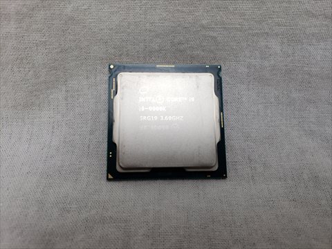 Core i9-9900K バルク (3.60GHz/ターボブースト時5.00GHz/8-core 16-thread/Total Cache 16MB/TDP95W) 各サイトで併売につき売切れのさいはご容赦願います。