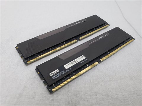 KD4AGU880-36A180U /バルク 各サイトで併売につき売切れのさいはご容赦願います。