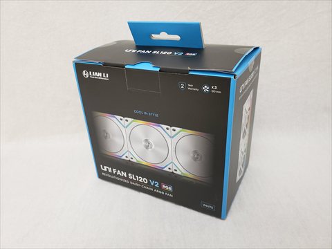 UNI FAN SL120 V2 WT 3Pack SL120-3W V2 [ホワイト 各サイトで併売につき売切れのさいはご容赦願います。