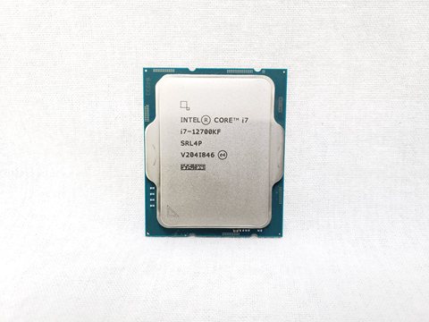 Core i7-12700KF バルク (P-core 8(3.6GHz)+E-core 4(2.7GHz)/20スレッド/Smart Cache 25MB/TDP125W） 各サイトで併売につき売切れのさいはご容赦願います。