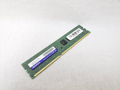 PC3-12800(DDR3 1600) 4GB /バルク 各サイトで併売につき売切れのさいはご容赦願います。