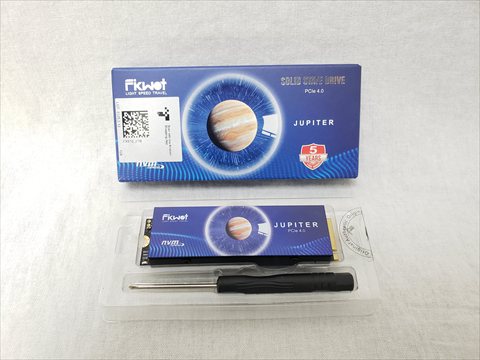 FX910 PCle 4.0 NVMe M.2 SSD 2TB 各サイトで併売につき売切れのさいはご容赦願います。