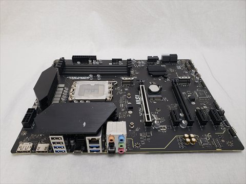 Z690-S01 各サイトで併売につき売切れのさいはご容赦願います。
