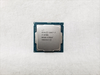 Core i7-8700K バルク (3.70GHz/ターボブースト時4.70GHz/6-core 12-thread/Total Cache 12MB/TDP95W/UHD Graphics630) 各サイトで併売につき売切れのさいはご容赦願います。