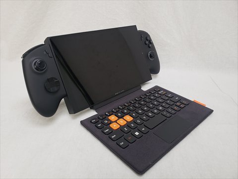ONEXPLAYER X1 mini 3in1 （Ryzen7-8840U/8.8/64GB/2TB） 各サイトで併売につき売切れのさいはご容赦願います。