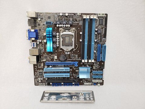 P8H67-M PRO <REV 3.0> 各サイトで併売につき売切れのさいはご容赦願います。