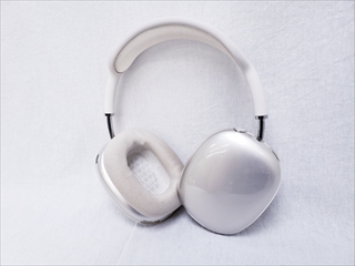 AirPods Max (USB-C) 各サイトで併売につき売切れのさいはご容赦願います。