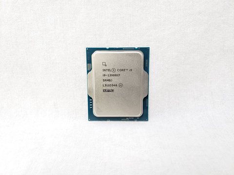 Core i9-13900KF バルク (3.0/2.2GHz 24(8+16)コア/32スレッド Turbo Boost Max3.0/スマートキャッシュ36M/TDP125W) 各サイトで併売につき売切れのさいはご容赦願います。