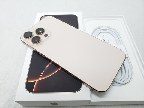 iPhone16 Pro Max 256GB デザートチタニウム /MYWJ3J/A 【国内版 SIMFREE】 各サイトで併売につき売切れのさいはご容赦願います。