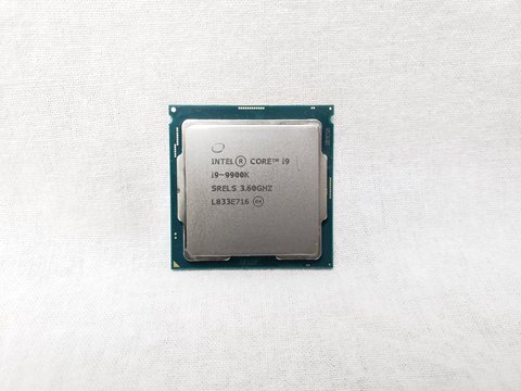 Core i9-9900K バルク (3.60GHz/ターボブースト時5.00GHz/8-core 16-thread/Total Cache 16MB/TDP95W) 各サイトで併売につき売切れのさいはご容赦願います。
