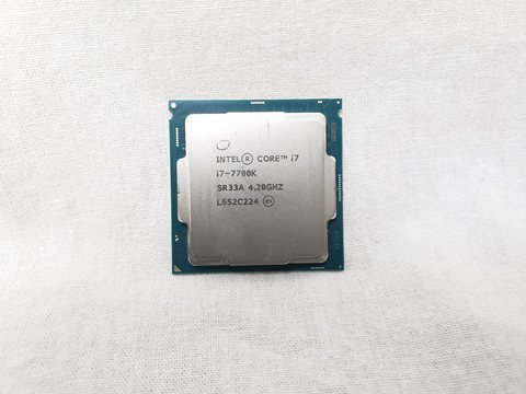 Core i7-7700K バルク (4.20GHz/ターボブースト時4.50GHz/4-core 8-thread/Total Cache 8MB/TDP91W/HD Graphics 630) 各サイトで併売につき売切れのさいはご容赦願います。