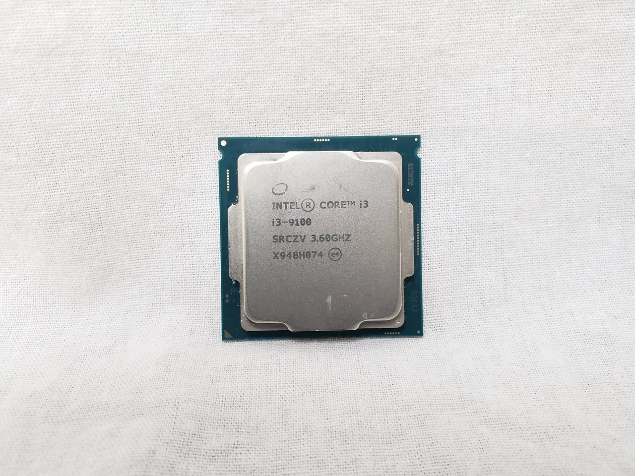 Core i3-9100 バルク (3.60GHz/ターボブースト時4.20GHz/4-core 4