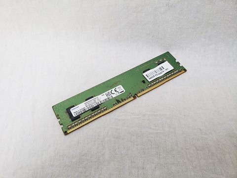 PC4-21300(DDR4 2666) 4GB /バルク 各サイトで併売につき売切れのさいはご容赦願います。