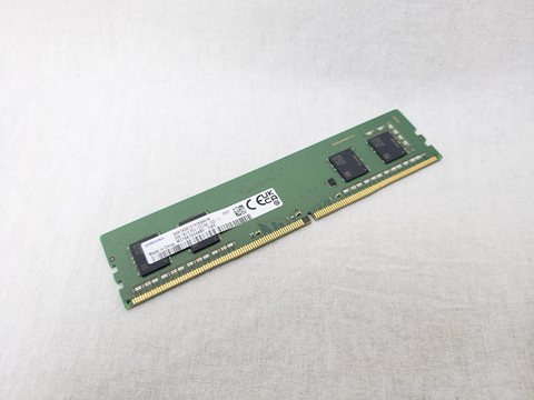 PC4-25600(DDR4 3200) 8GB /バルク 各サイトで併売につき売切れのさいはご容赦願います。