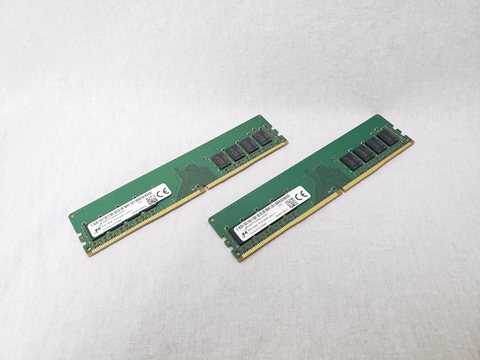 PC4-19200(DDR4 2400) 8GB x2 /バルク 各サイトで併売につき売切れのさいはご容赦願います。