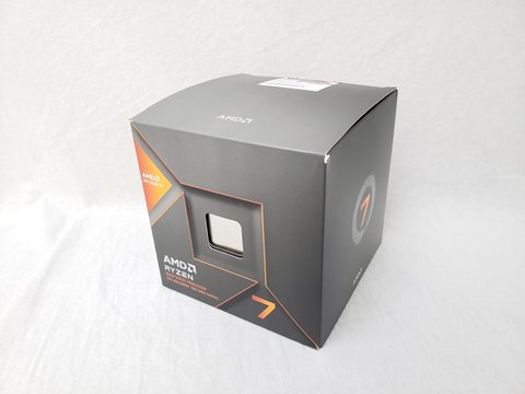 Ryzen7 8700G Ryzen AI With Wraith Spire Cooler (8C/16T、4.2Ghz(最大5.1)、65W、L2+L3 Cache 24MB) 各サイトで併売につき売切れのさいはご容赦願います。