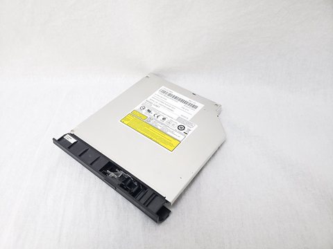 UJ8E1 各サイトで併売につき売切れのさいはご容赦願います。
