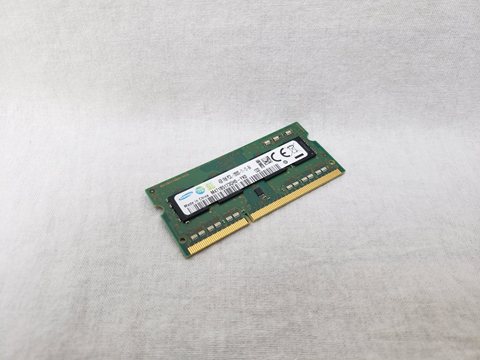 204Pin 1600(PC3L-12800) 4GB DDR3L S.O.DIMM 各サイトで併売につき売切れのさいはご容赦願います。