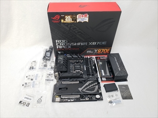 ROG CROSSHAIR X870E APEX 各サイトで併売につき売切れのさいはご容赦願います。