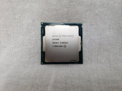 Pentium G4560 バルク (3.50GHz/ターボブーストなし/2-core 4-thread/Total Cache 3MB/TDP54W/HD Graphics 610) 各サイトで併売につき売切れのさいはご容赦願います。