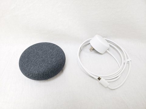 Google Home Mini チャコール 各サイトで併売につき売切れのさいはご容赦願います。