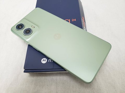 moto G24 アイスグリーン /PB1A0001JP 【国内版 SIMFREE】 各サイトで併売につき売切れのさいはご容赦願います。