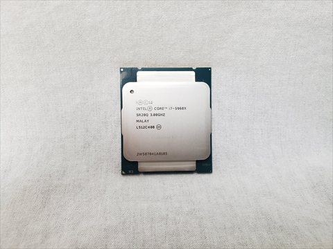 Core i7-5960X Extreme Edition バルク (3.00GHz/ターボブースト時3.50GHz/8-core 16-thread/L2 256KBx8/L3 20MB/TDP140W) 各サイトで併売につき売切れのさいはご容赦願います。