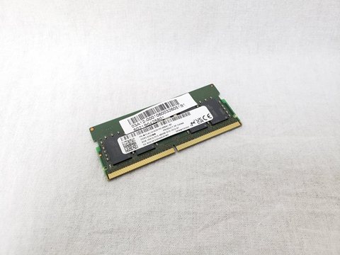 262Pin 4800(PC5-38400) 8GB DDR5 S.O.DIMM 各サイトで併売につき売切れのさいはご容赦願います。