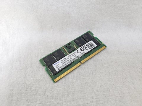 262Pin 5600(PC5-44800) 16GB DDR5 S.O.DIMM 各サイトで併売につき売切れのさいはご容赦願います。