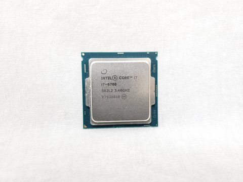 Core i7-6700 バルク (3.40GHz/ターボブースト時4.00GHz/4-core 8-thread/Total Cache 8MB/TDP65W/HD Graphics 530) 各サイトで併売につき売切れのさいはご容赦願います。