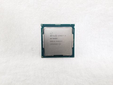 Core i9-9900K バルク (3.60GHz/ターボブースト時5.00GHz/8-core 16-thread/Total Cache 16MB/TDP95W) 各サイトで併売につき売切れのさいはご容赦願います。