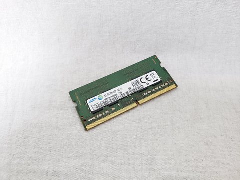 PC4-17000(DDR4 2133) 260Pin S.O.DIMM 4GB 各サイトで併売につき売切れのさいはご容赦願います。